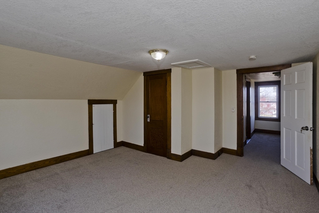 24 Morrell Street Springfield, MA 01104 - Photo 22 of 34