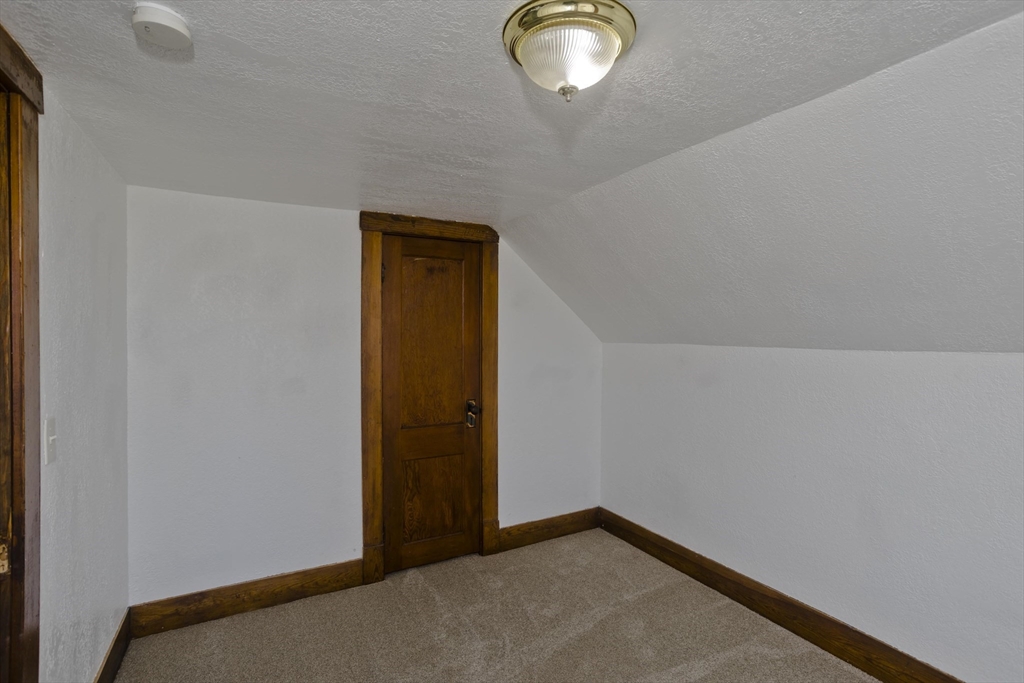 24 Morrell Street Springfield, MA 01104 - Photo 25 of 34