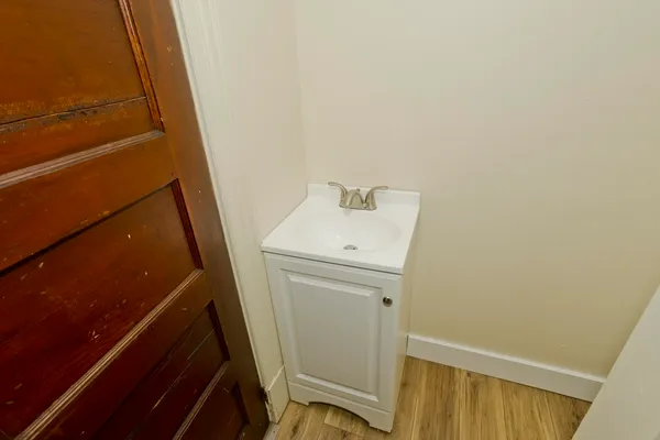 $299,999 | 24 Morrell Street, Springfield, MA 01104