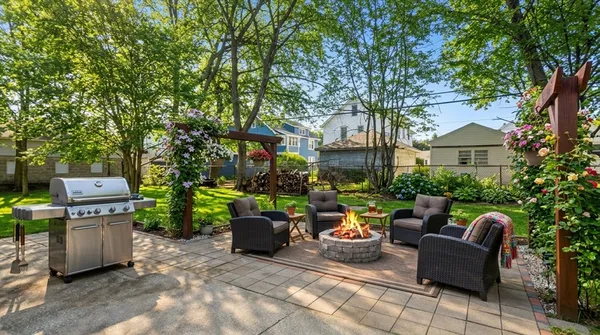 $299,999 | 24 Morrell Street, Springfield, MA 01104