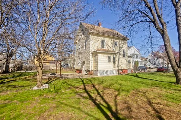 $299,999 | 24 Morrell Street, Springfield, MA 01104