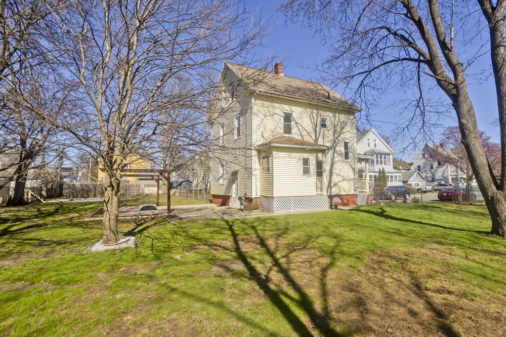 24 Morrell Street Springfield, MA 01104 - Photo 33 of 34