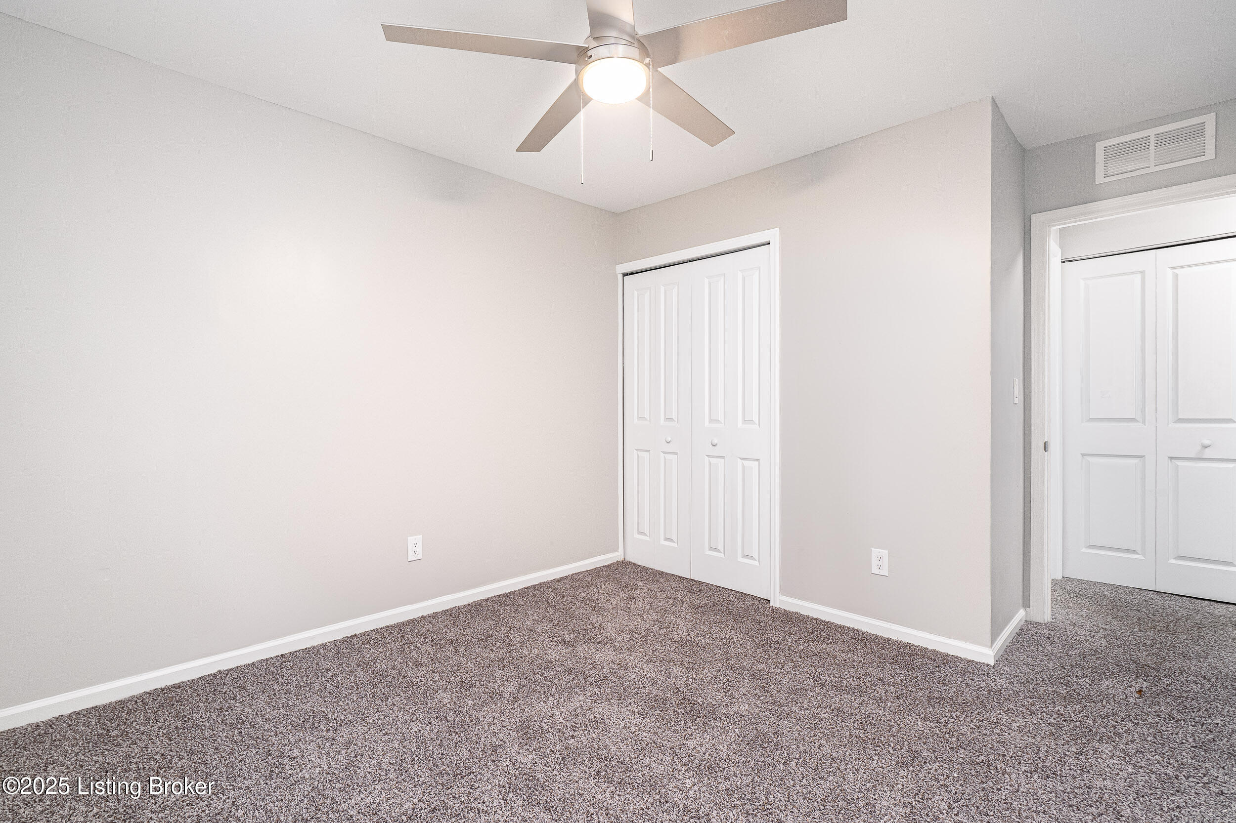 2512 Pennacook Road Louisville, KY 40214 - Photo 12 of 16 2514 Pennacook Rd-30 (1)