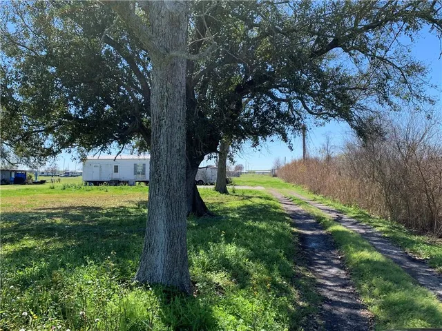 $95,000 | 39128 Boothville River Road, Buras, LA 70041
