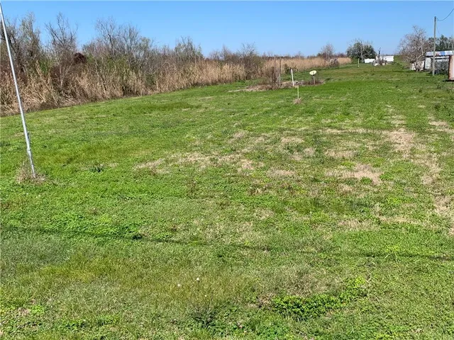 $95,000 | 39128 Boothville River Road, Buras, LA 70041