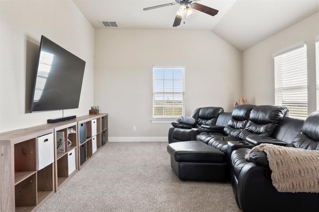 3340 Florance Road Ponder, TX 76259 - Photo 22 of 40