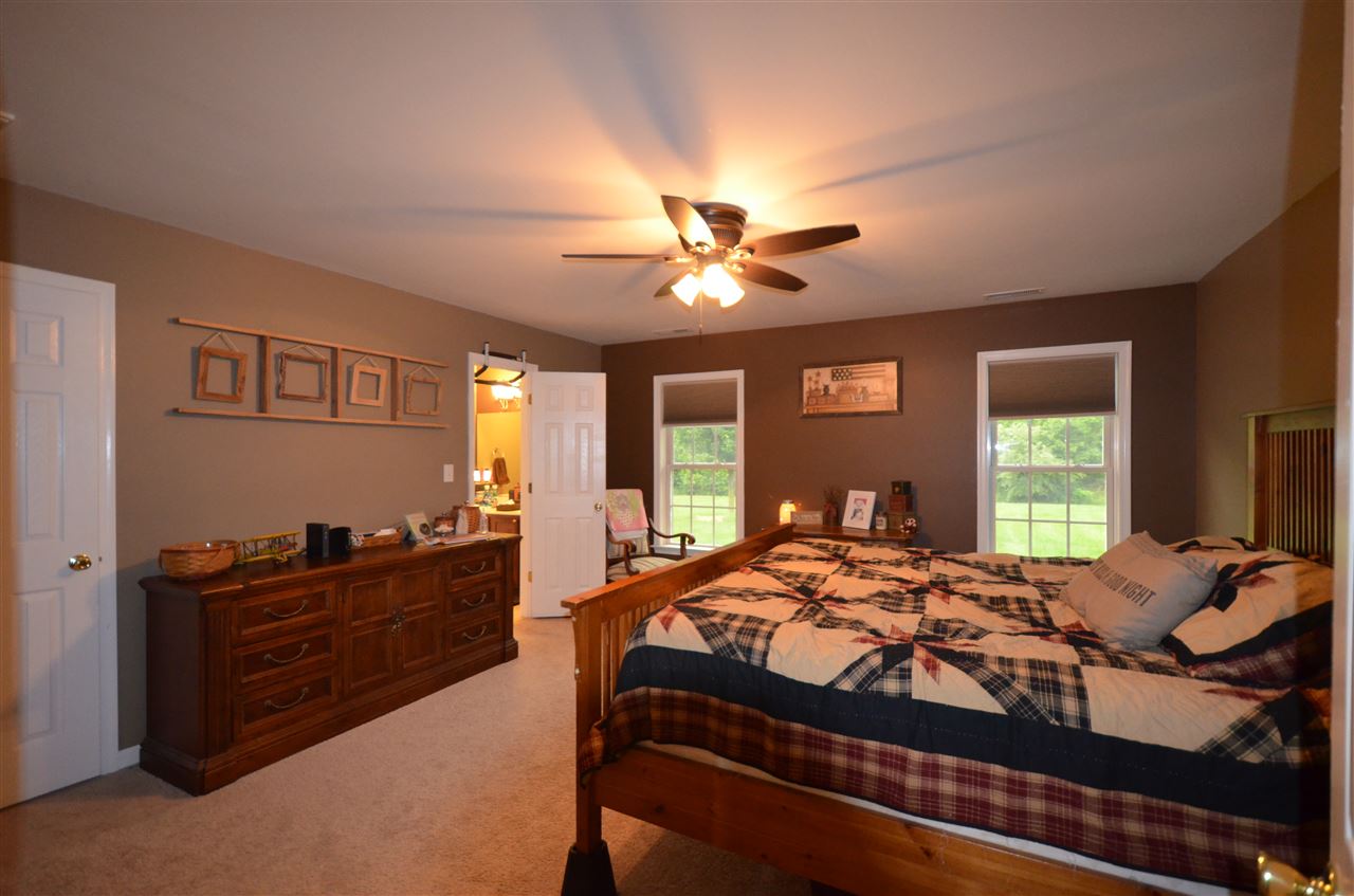 31 Summer Ridge Drive Stuarts Draft, VA 24477 - Photo 8 of 21 Gallery Image 8