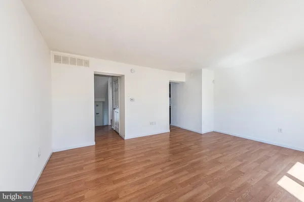 $1,800 | 13 Bohn Court, Rosedale, MD 21237