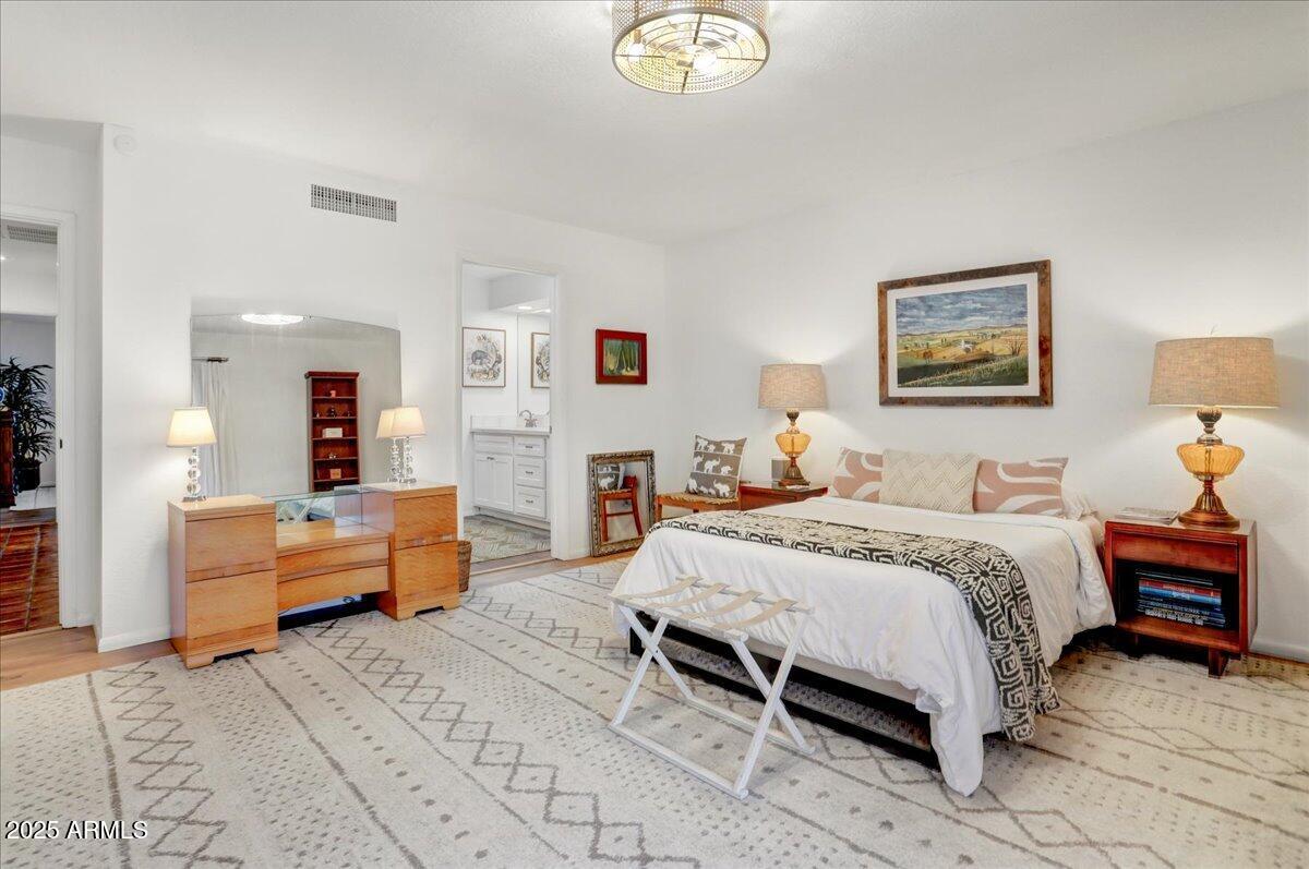 18727 East Avenida Del Ray Rio Verde, AZ 85263 - Photo 13 of 34 05-Primary Suite