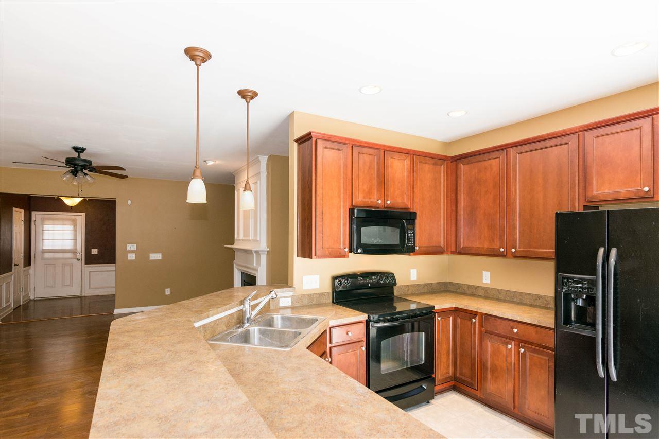 7232 Racine Way Raleigh, NC 27615 - Photo 2 of 21