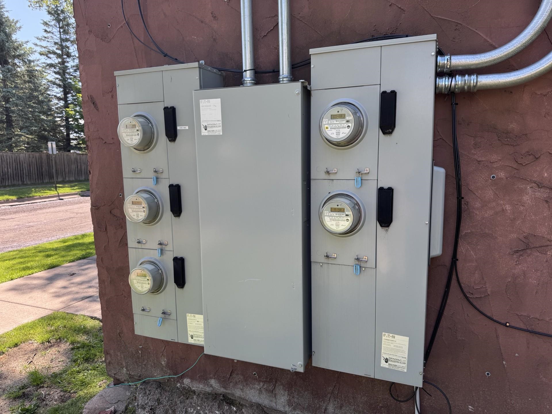 1901 North 58th Street Superior, WI 54880 - Photo 2 of 5