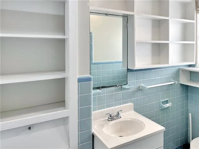 $2,400 | 630 Broadway Street, Unit 630, New Orleans, LA 70118