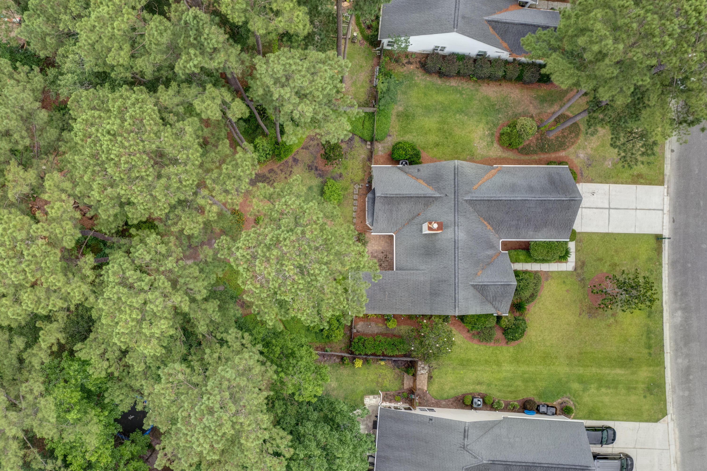 527 Pointe Of Oaks Road Summerville, SC 29485 - Photo 42 of 51 46