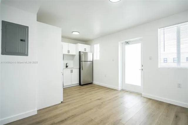 $1,750 | 1955 Northwest 2nd Court, Unit 204, Miami, FL 33136