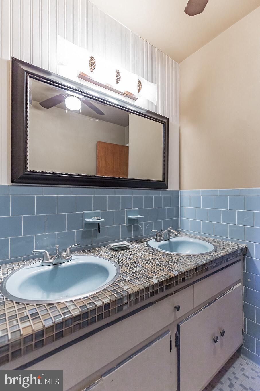 9814 Old Solomons Island Road Owings, MD 20736 - Photo 22 of 30 Gallery Image 22