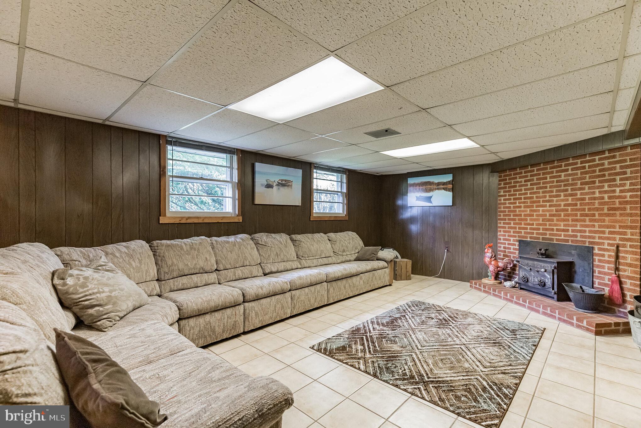 9814 Old Solomons Island Road Owings, MD 20736 - Photo 26 of 30 Gallery Image 26