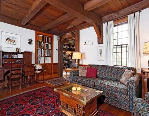 108 Marquis Road Freeport, ME 04032 - Photo 10 of 25 Den/Family/Great Room.