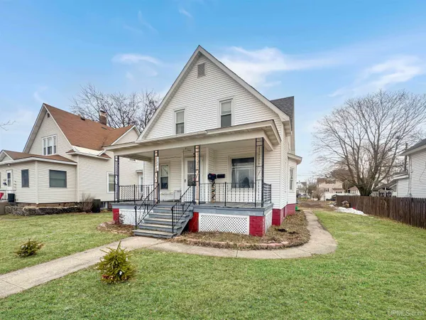 $145,000 | 309 South 18th Street, Escanaba, MI 49829