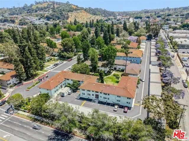 $439,995 | 5832 Bowcroft Street, Unit 4, Los Angeles, CA 90016