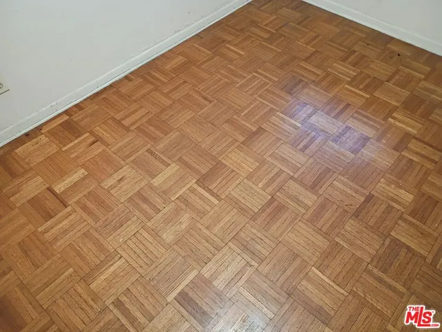 $439,995 | 5832 Bowcroft Street, Unit 4, Los Angeles, CA 90016