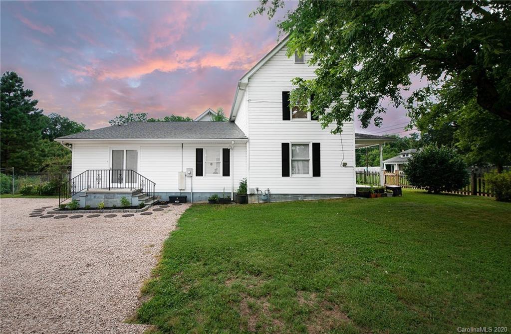 807 Bringle Ferry Road Salisbury, NC 28144 - Photo 3 of 23 Gallery Image 3