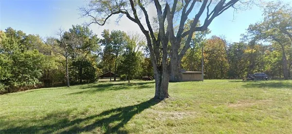 $275,000 | 11719 South Hunt Road, Lone Jack, MO 64070