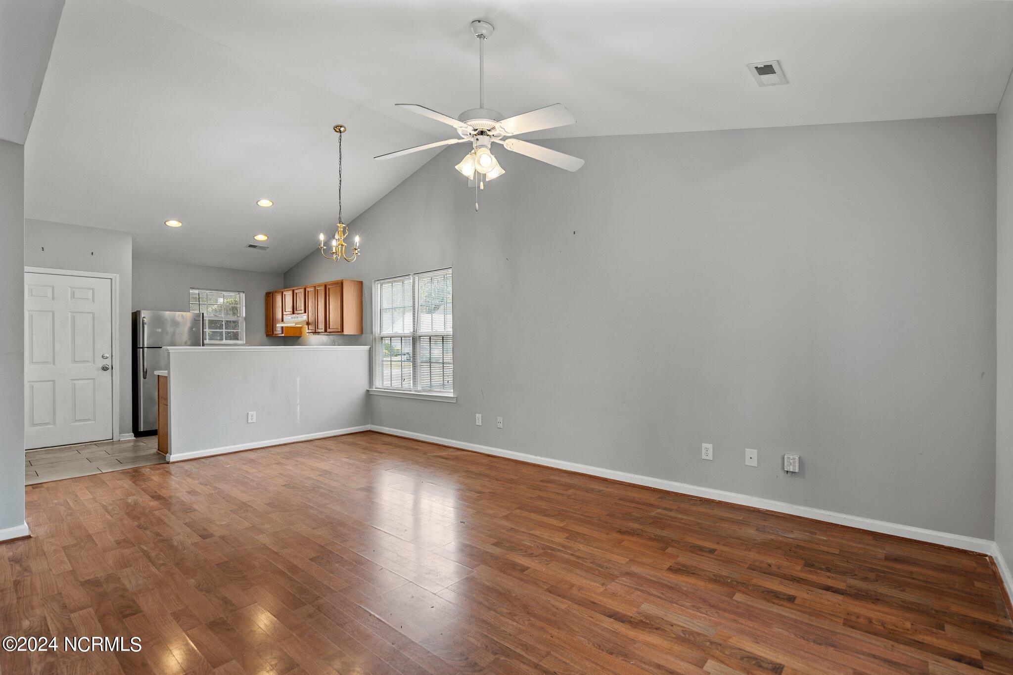 337 St Rosea Road Wilmington, NC 28405 - Photo 9 of 31 21-web-or-mls-DSC02308