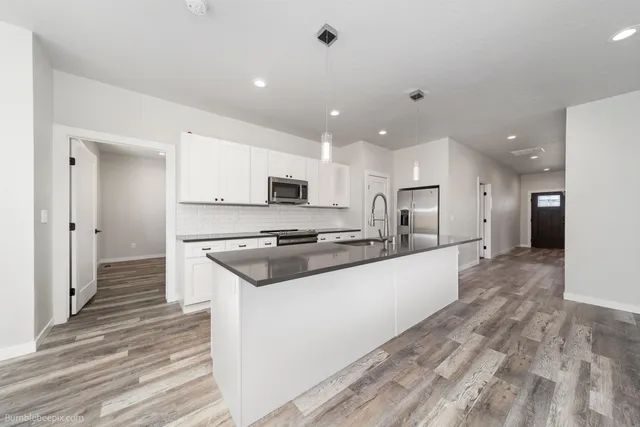 $399,000 | 13527 West 12th Avenue, Airway Heights, WA 99001