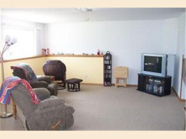 20825 Jacobs Beach Road Pelican Rapids, MN 56572 - Photo 9 of 16 Gallery Image 9