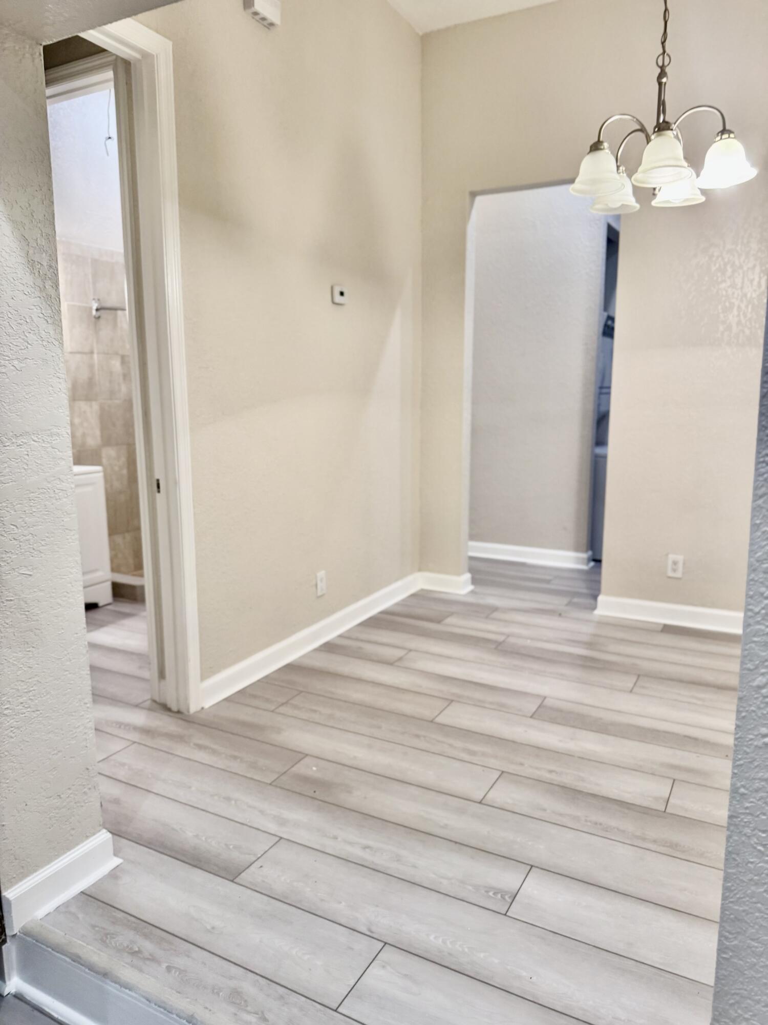 1040 17th Street West Palm Beach, FL 33407 - Photo 2 of 11 3