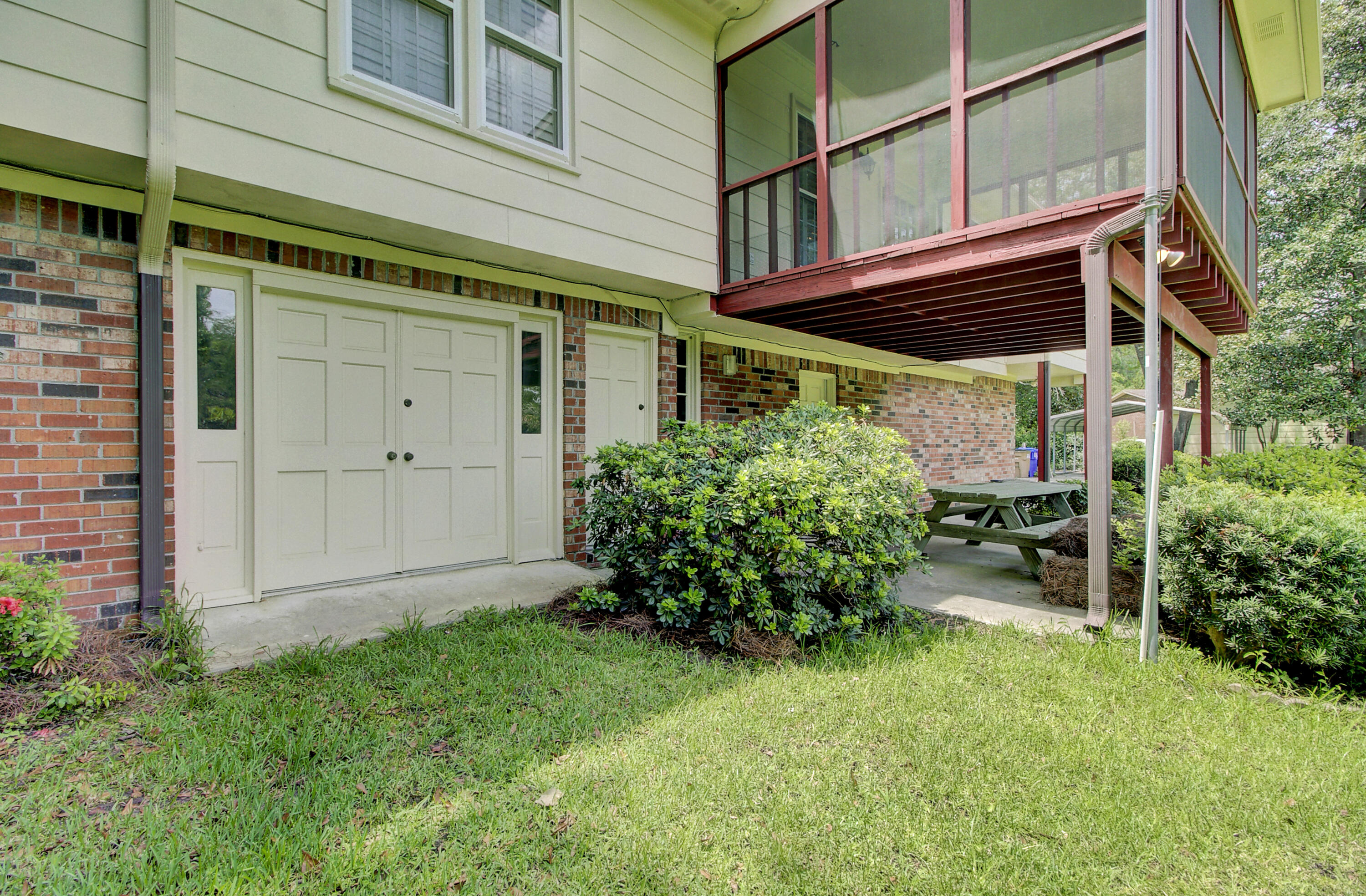 1186 Harbor View Road Charleston, SC 29412 - Photo 33 of 50 41