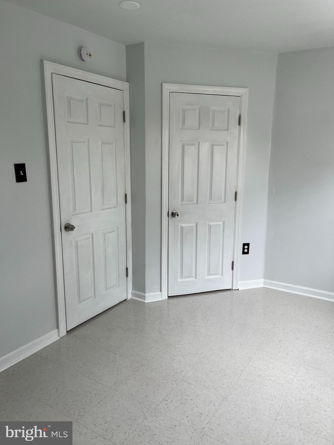428 Croyden Road Upper Darby, PA 19082 - Photo 10 of 12