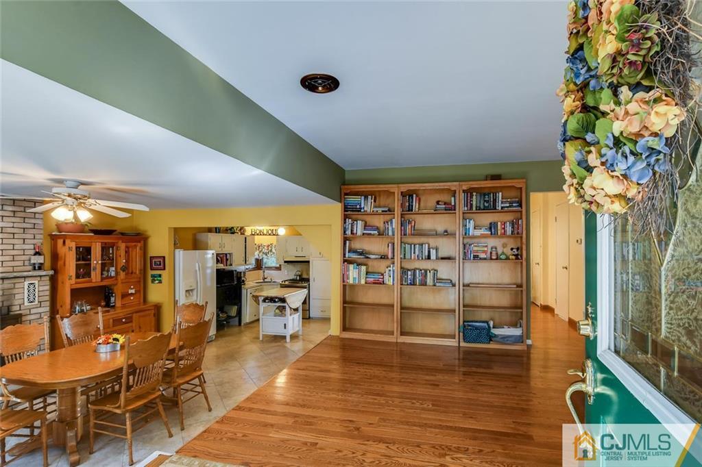 55 Red Bank Road Spotswood, NJ 08884 - Photo 2 of 25 Gallery Image 2