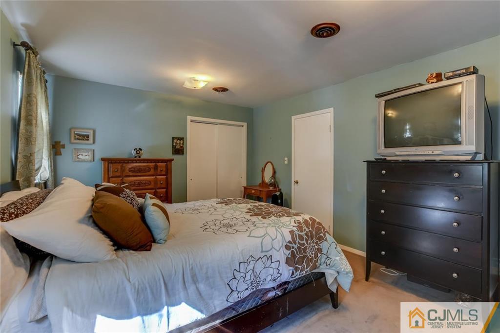 55 Red Bank Road Spotswood, NJ 08884 - Photo 18 of 25 Gallery Image 18