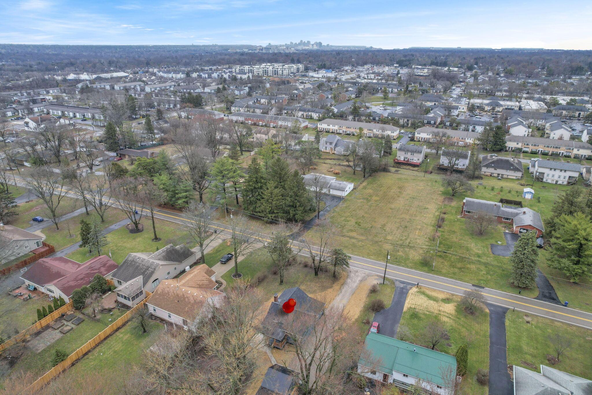 1196 Francisco Road Columbus, OH 43220 - Photo 42 of 47 54-web-or-mls-DJI_0052 - Copy