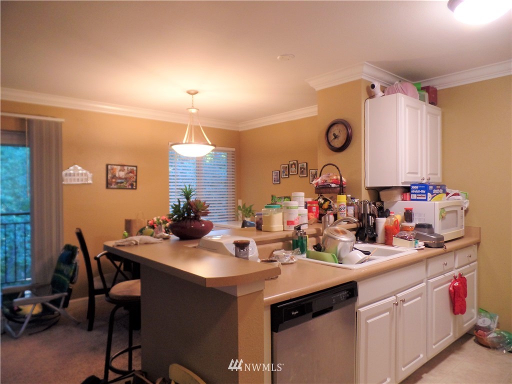 31500 33rd Place Southwest, Unit R201 Federal Way, WA 98023 - Photo 13 of 20 Gallery Image 13