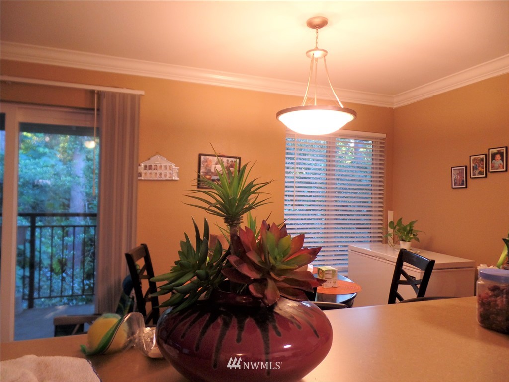 31500 33rd Place Southwest, Unit R201 Federal Way, WA 98023 - Photo 14 of 20 Gallery Image 14