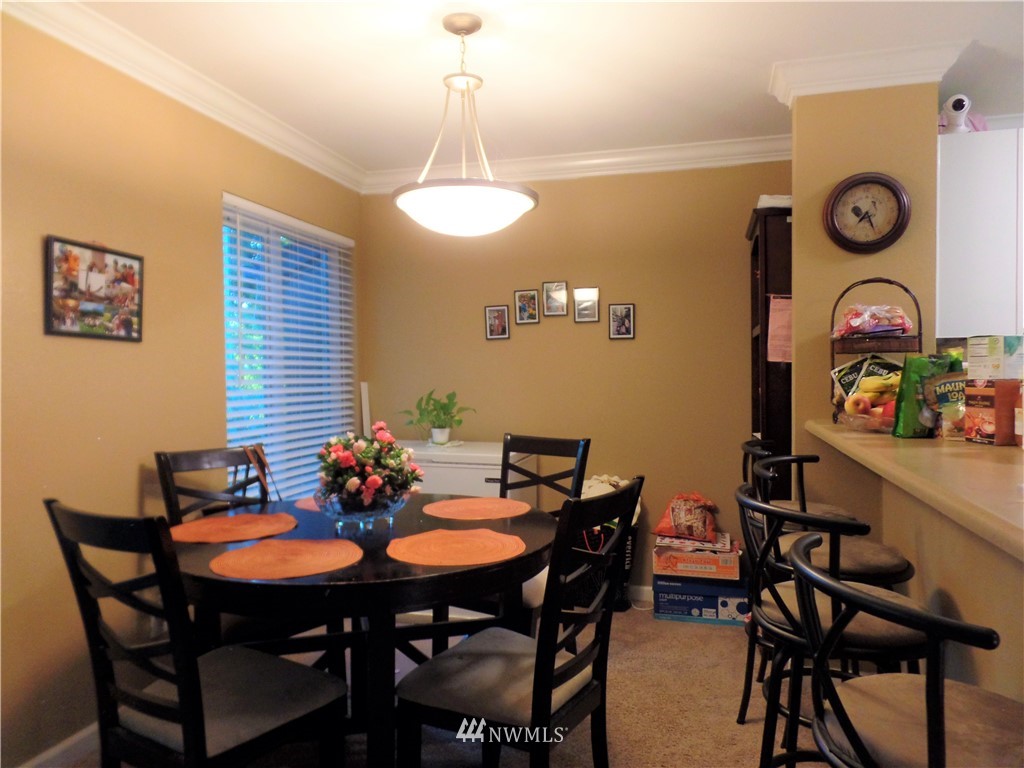 31500 33rd Place Southwest, Unit R201 Federal Way, WA 98023 - Photo 3 of 20 Gallery Image 3
