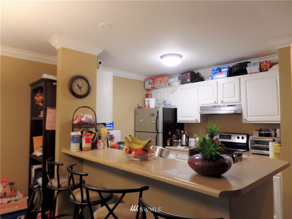 31500 33rd Place Southwest, Unit R201 Federal Way, WA 98023 - Photo 4 of 20 Gallery Image 4