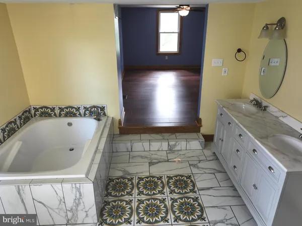 $799,850 | 15371 Sheads Mountain Road, Rixeyville, VA 22737