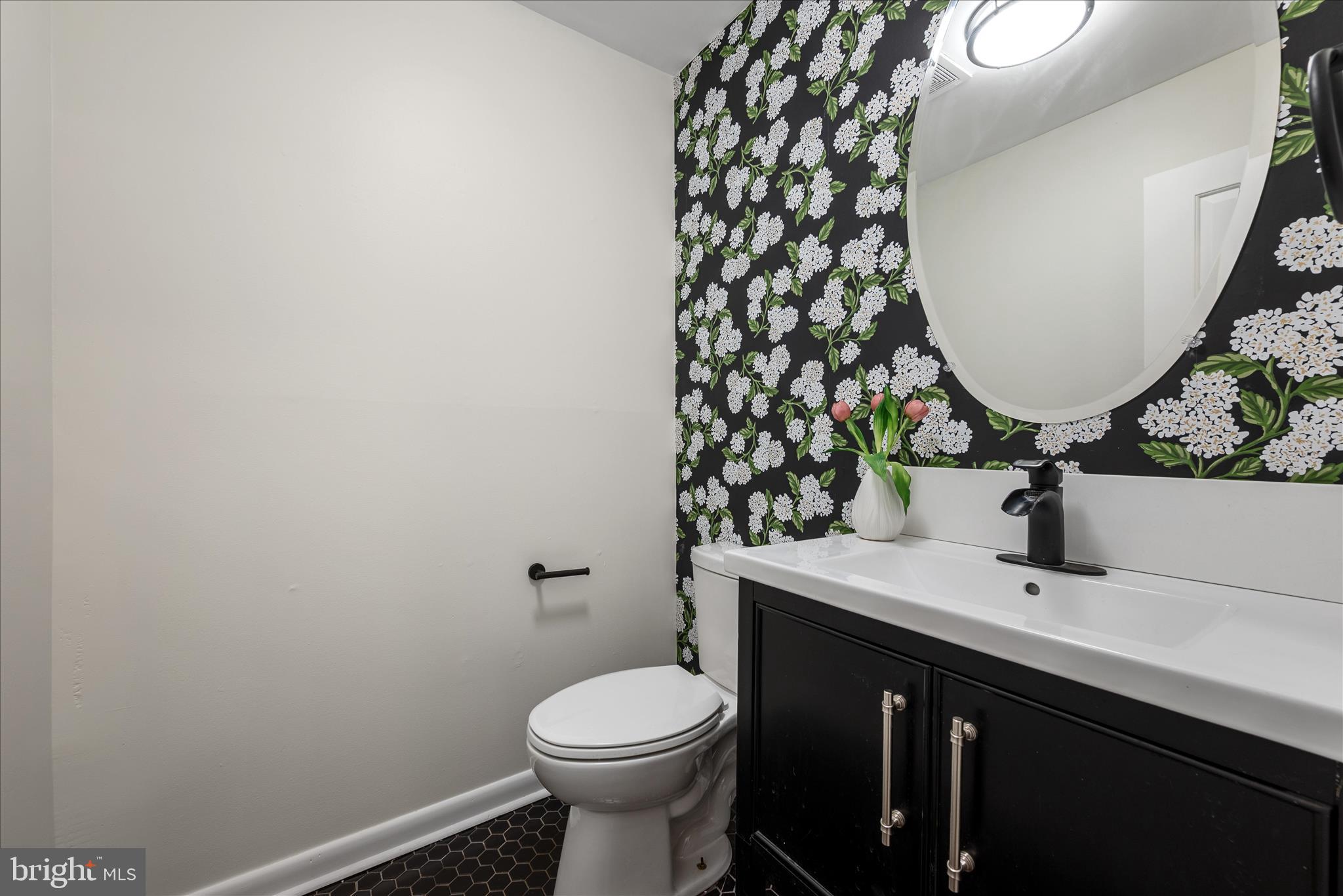 136 Scott Street Front Royal, VA 22630 - Photo 11 of 40 Bathroom