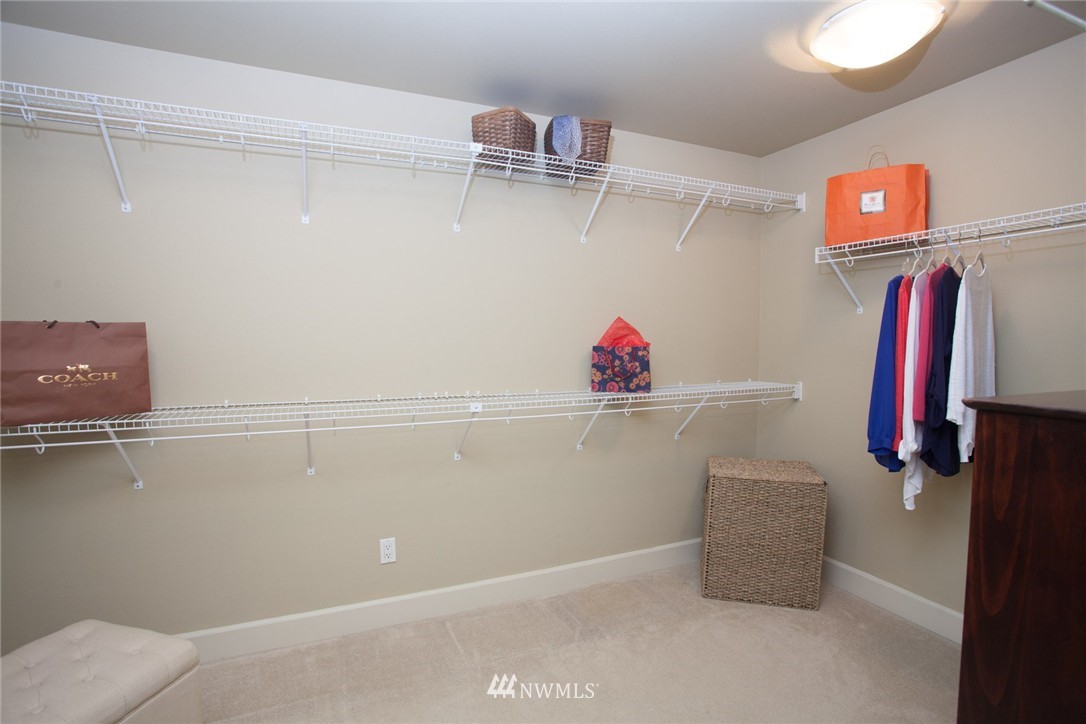 5415 Northeast 17th Street Renton, WA 98059 - Photo 15 of 25 Gallery Image 15