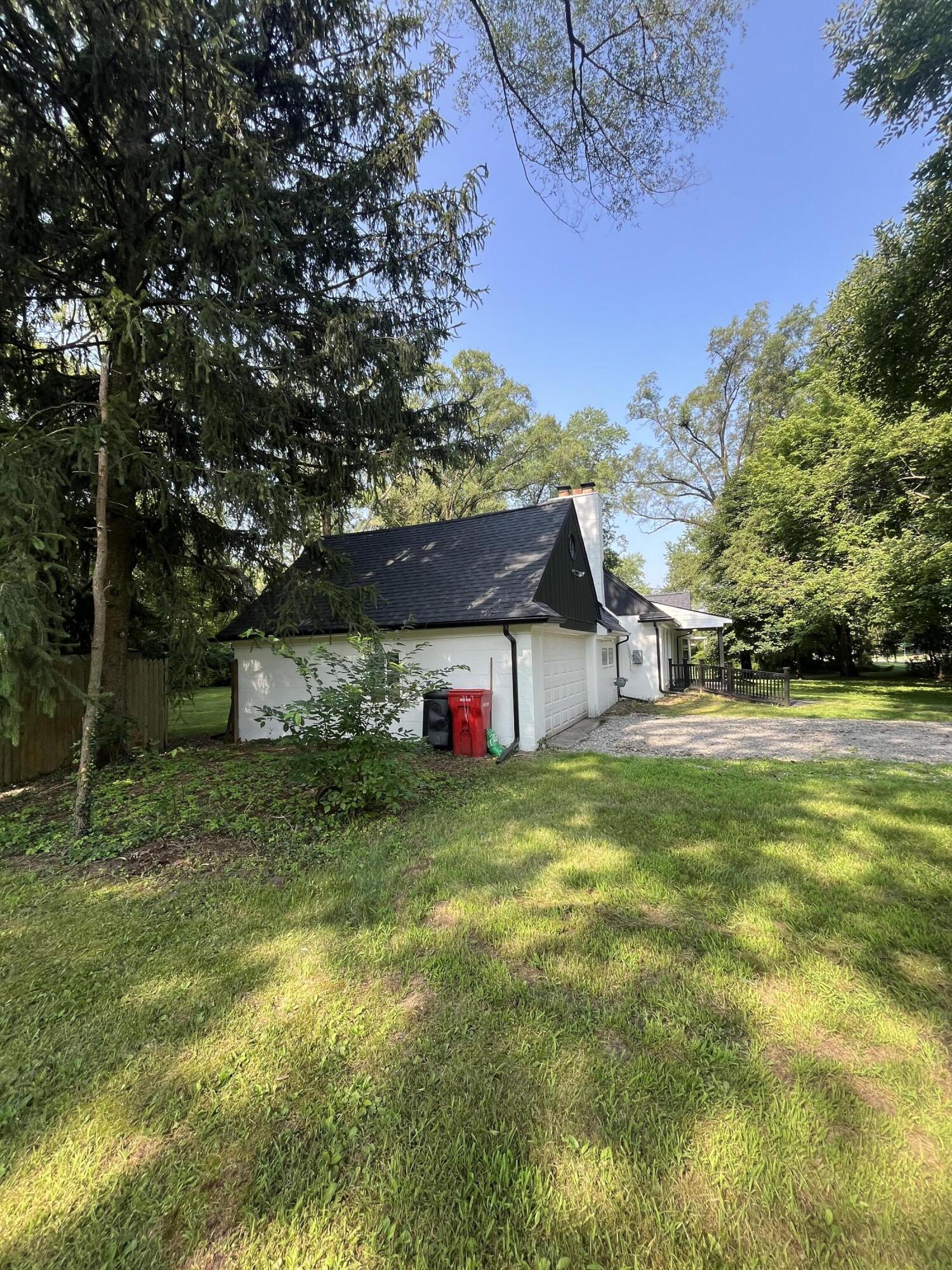 19569 Midway Road Southfield, MI 48075 - Photo 12 of 53 IMG_8129