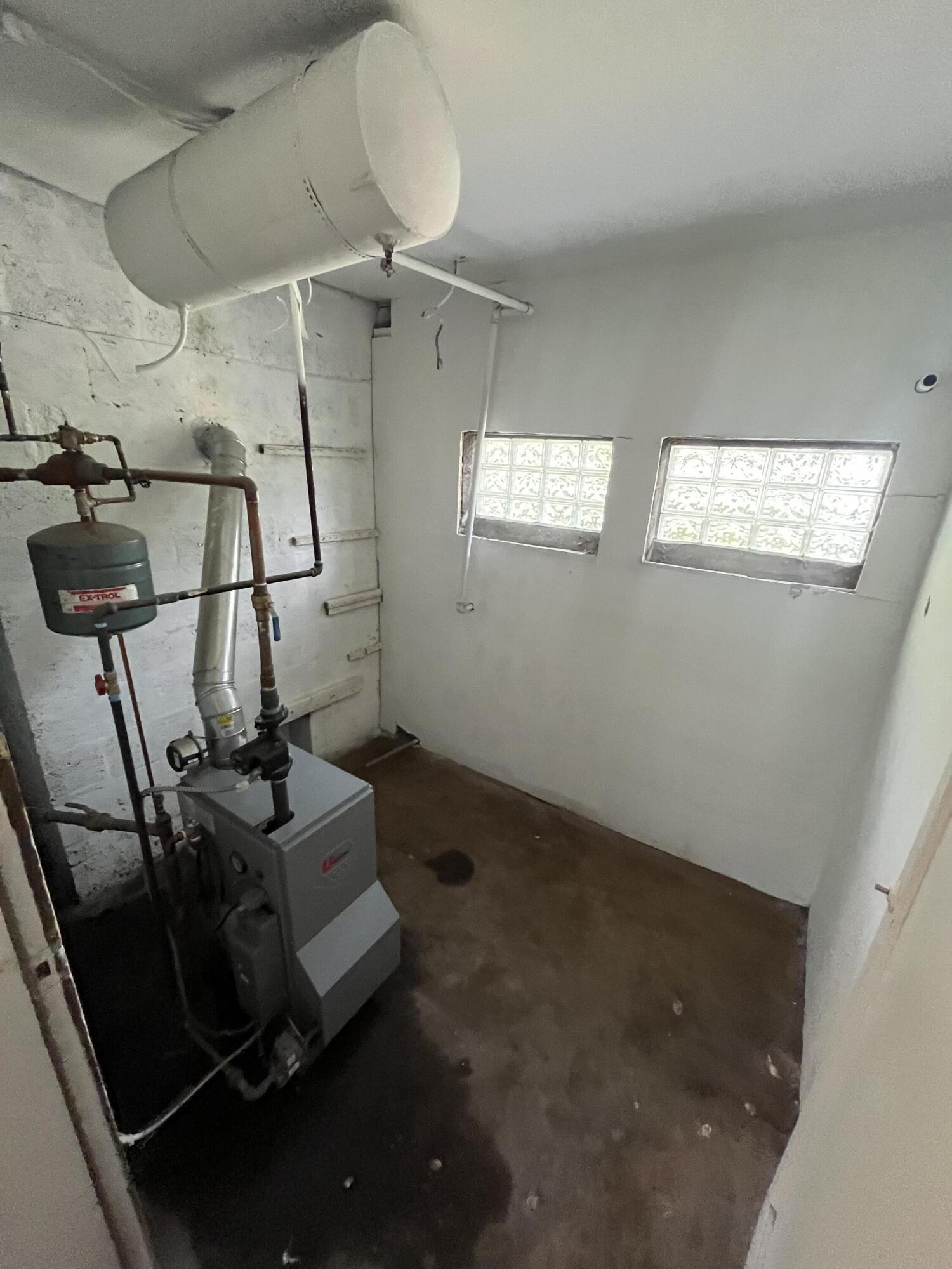 19569 Midway Road Southfield, MI 48075 - Photo 53 of 53 IMG_8171