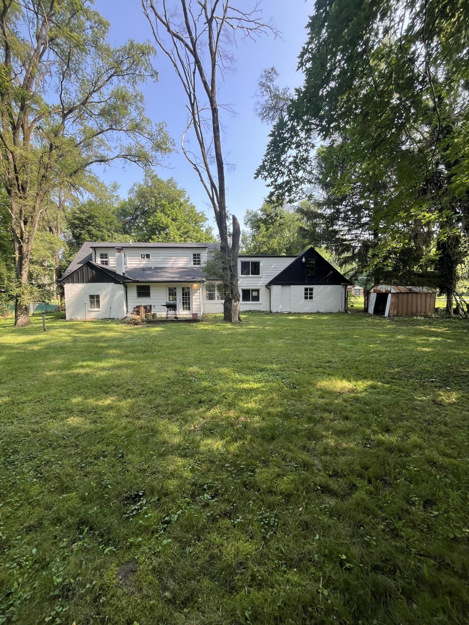 19569 Midway Road Southfield, MI 48075 - Photo 10 of 53 IMG_8127