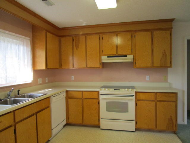 12 Peter Collinson Road Santee, SC 29142 - Photo 5 of 9 Eat In Area in Kitchen