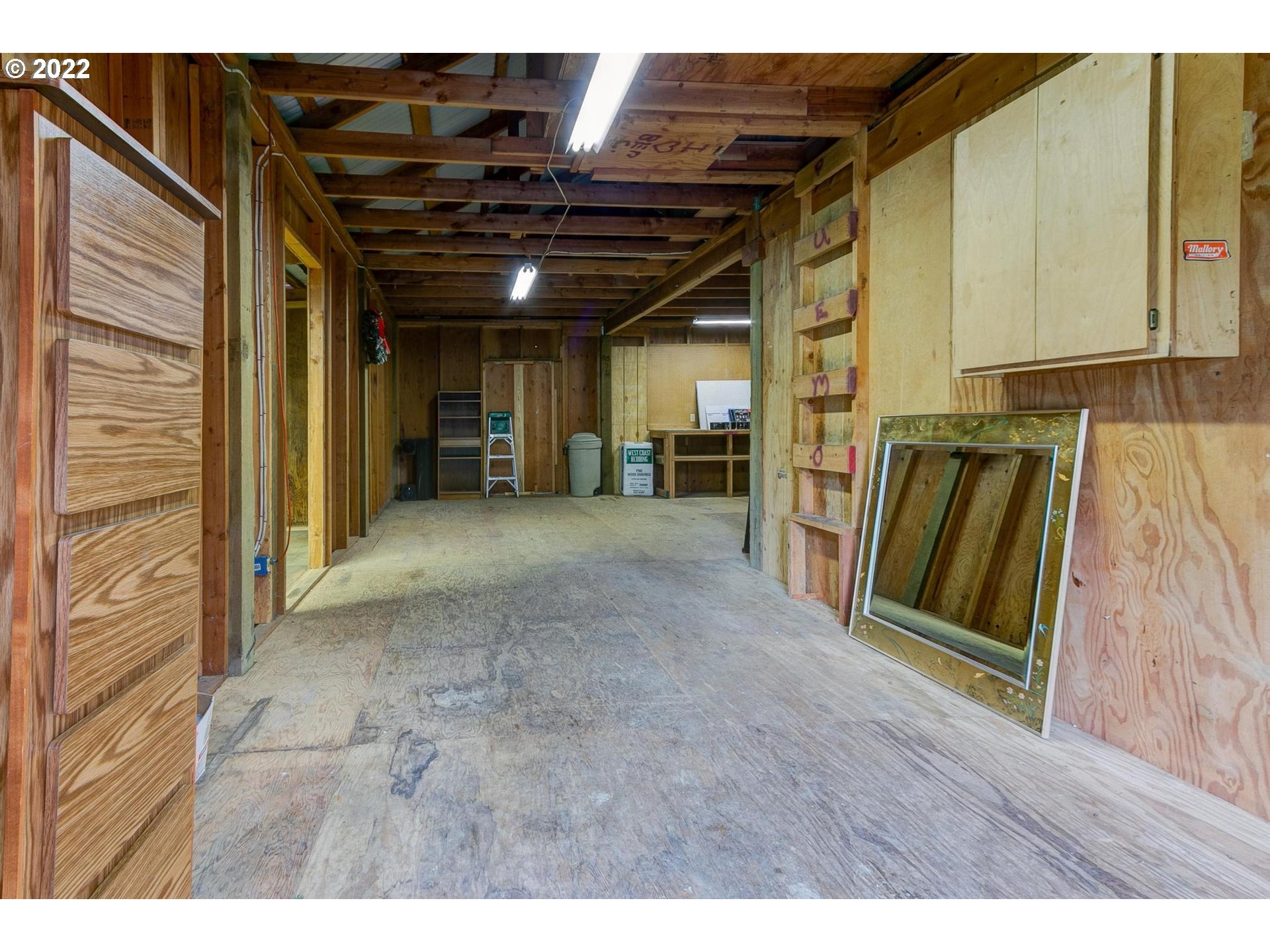 28901 Southeast Davis Road Estacada, OR 97023 - Photo 24 of 32 Barn