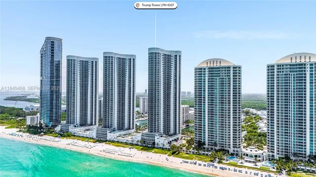 $10,900 | 16001 Collins Avenue, Unit PH4307, Sunny Isles Beach, FL 33160