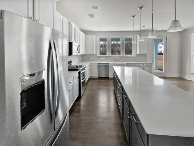 $412,000 | 1016 Swamp Harrier Avenue, Ravenel, SC 29470