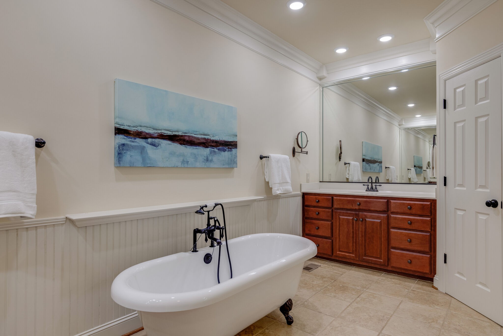 200 Eiderdown Drive Franklin, TN 37064 - Photo 19 of 45 a bathroom with a bathtub sink and mirror